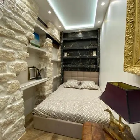 公寓 Elegant Dans Ancien Particulier